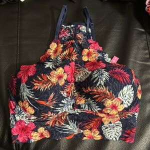 Tropical Floral Lace PINK Bralette Push Up Size:Small
Brand new, tags still on!